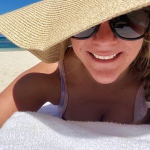 Meet your Posher, Sara